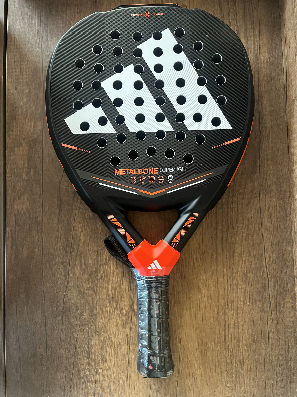ADIDAS METALBONE SUPERLIGHT 2026